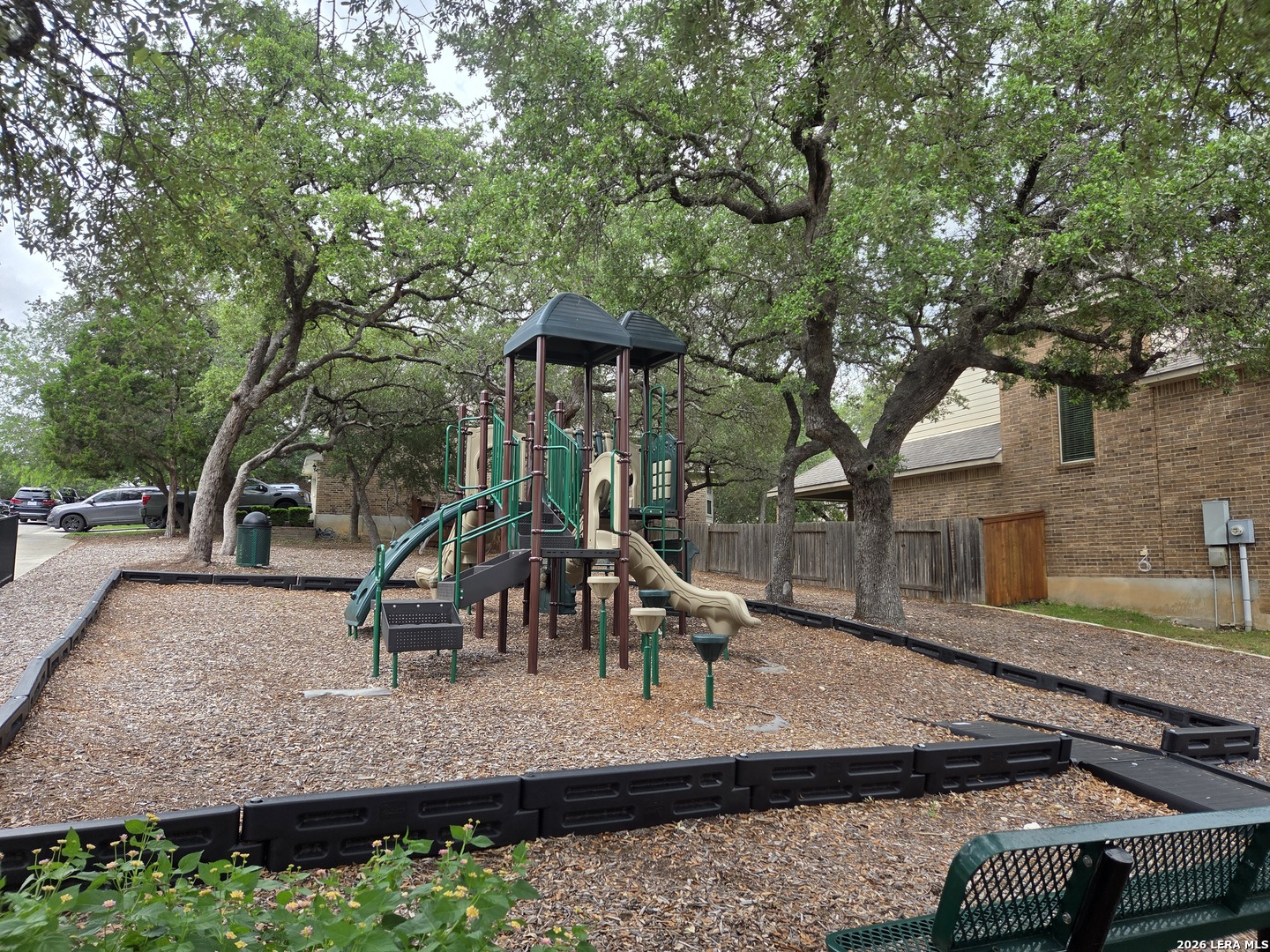 main property photo 47