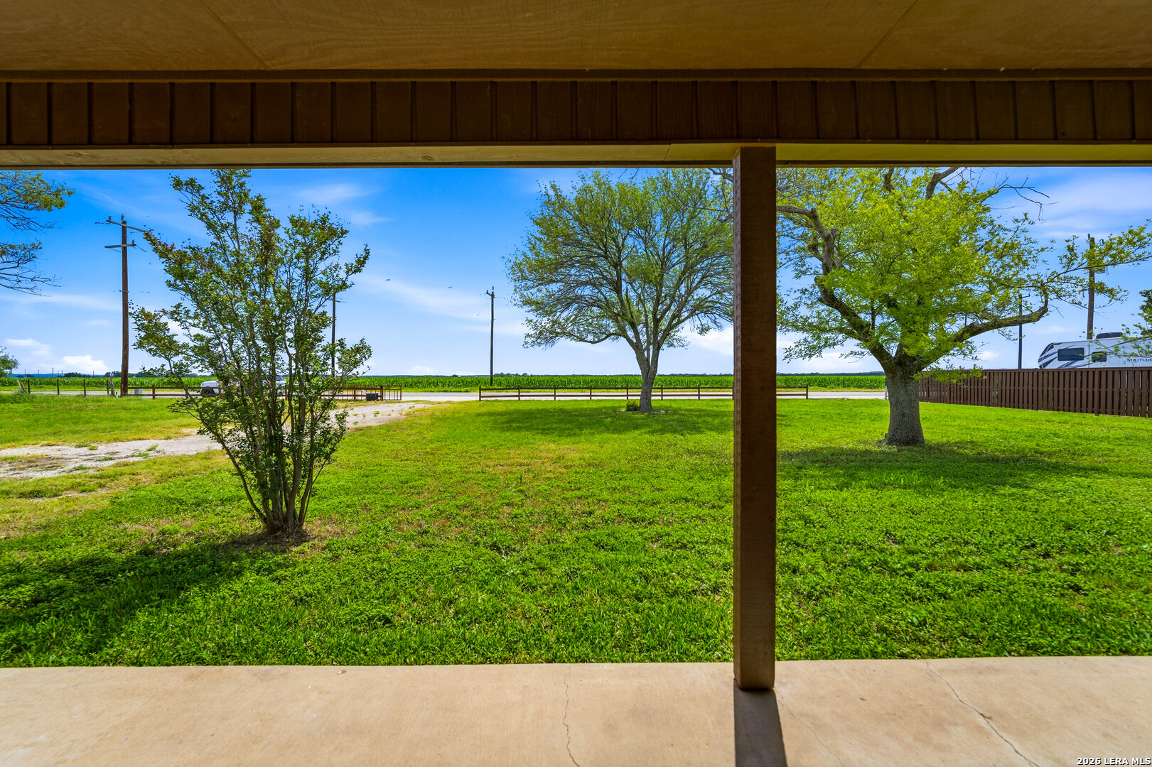 main property photo 12