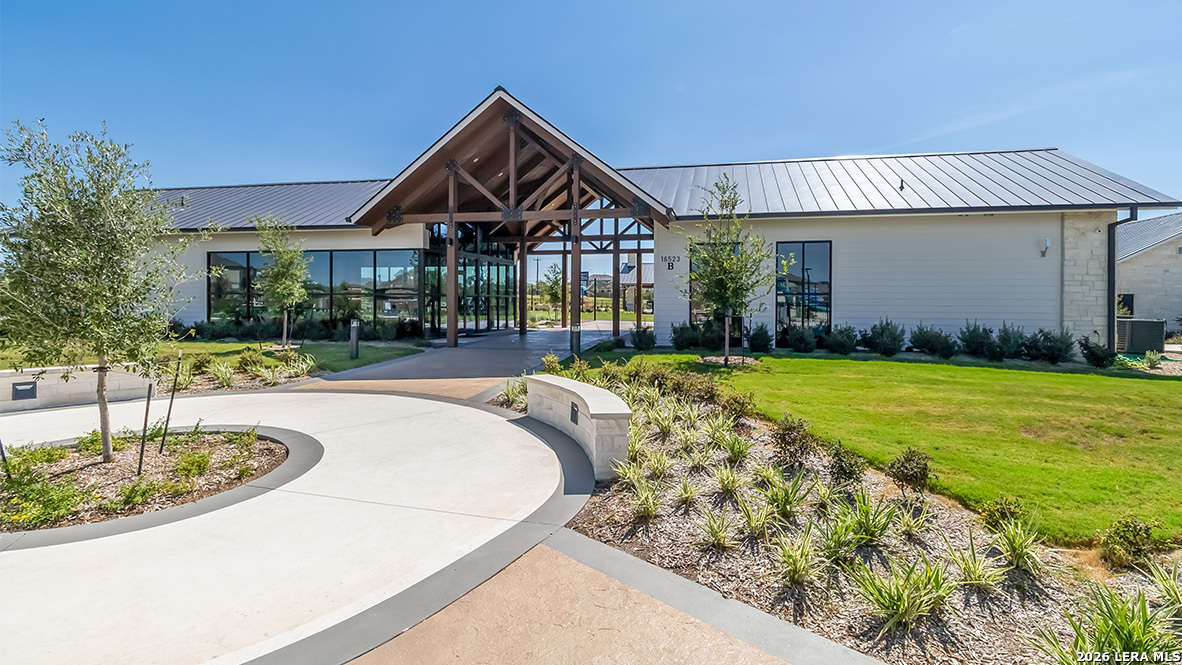 main property photo 48