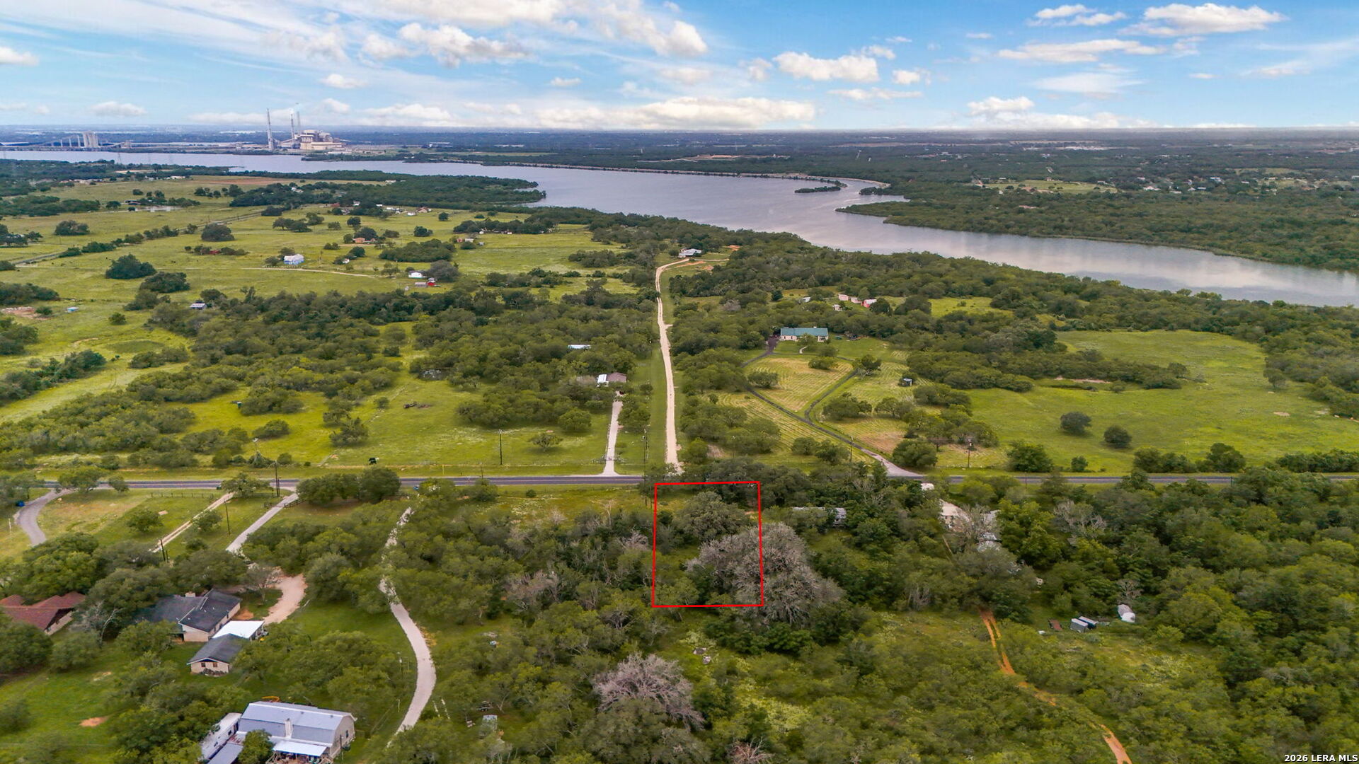 main property photo 7