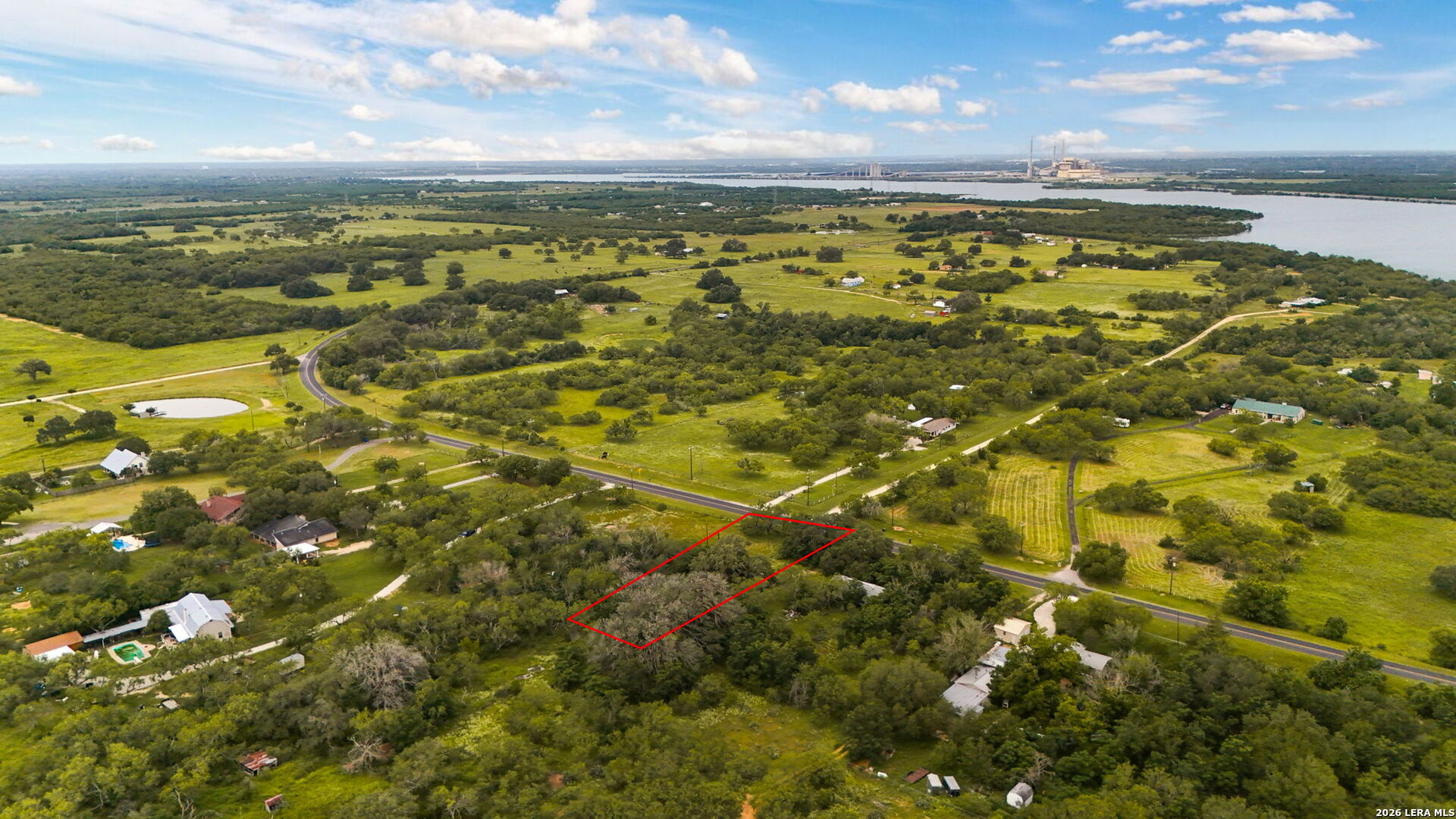 main property photo 8