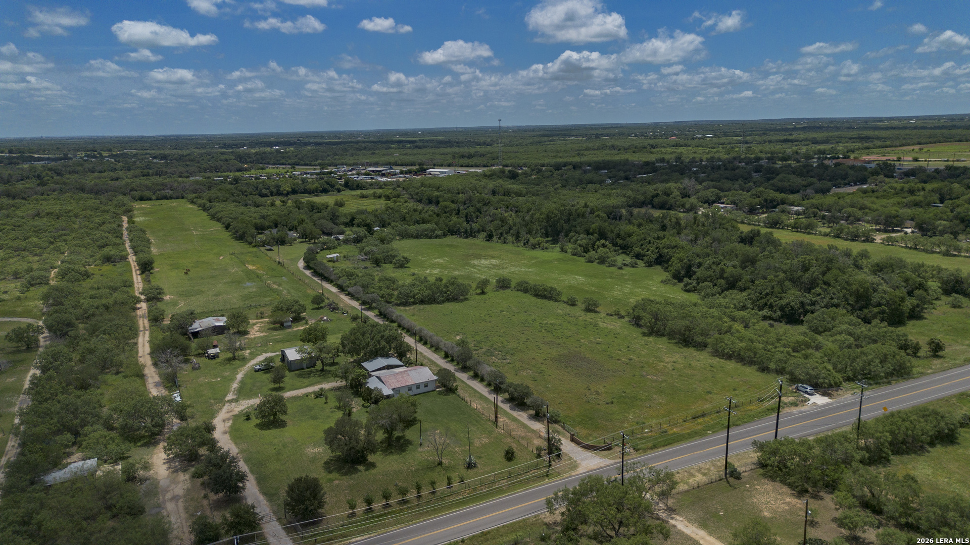 main property photo 33