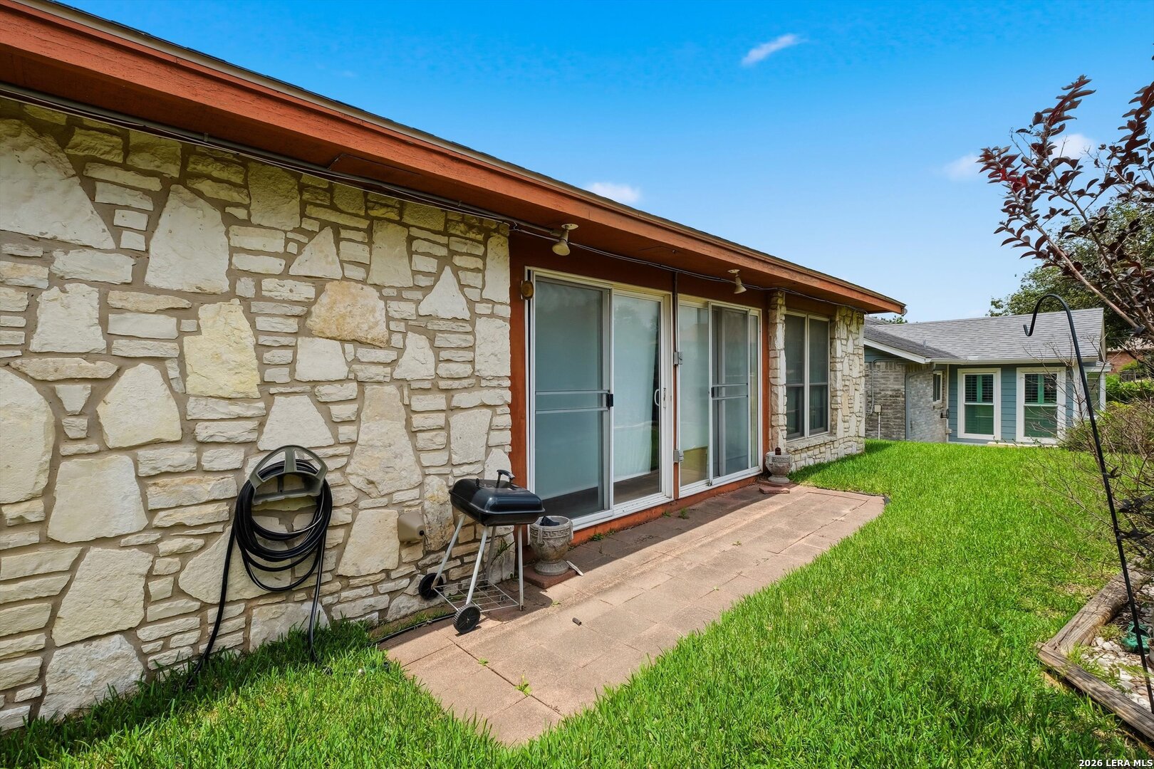 main property photo 45