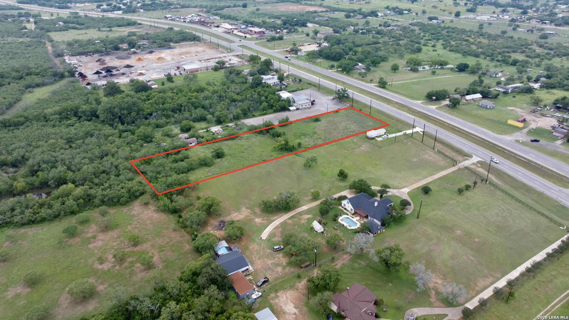main property photo 2