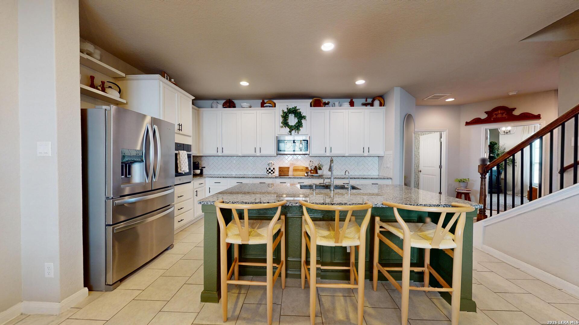 main property photo 12