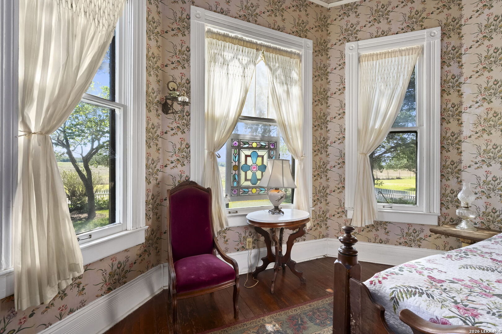 main property photo 32