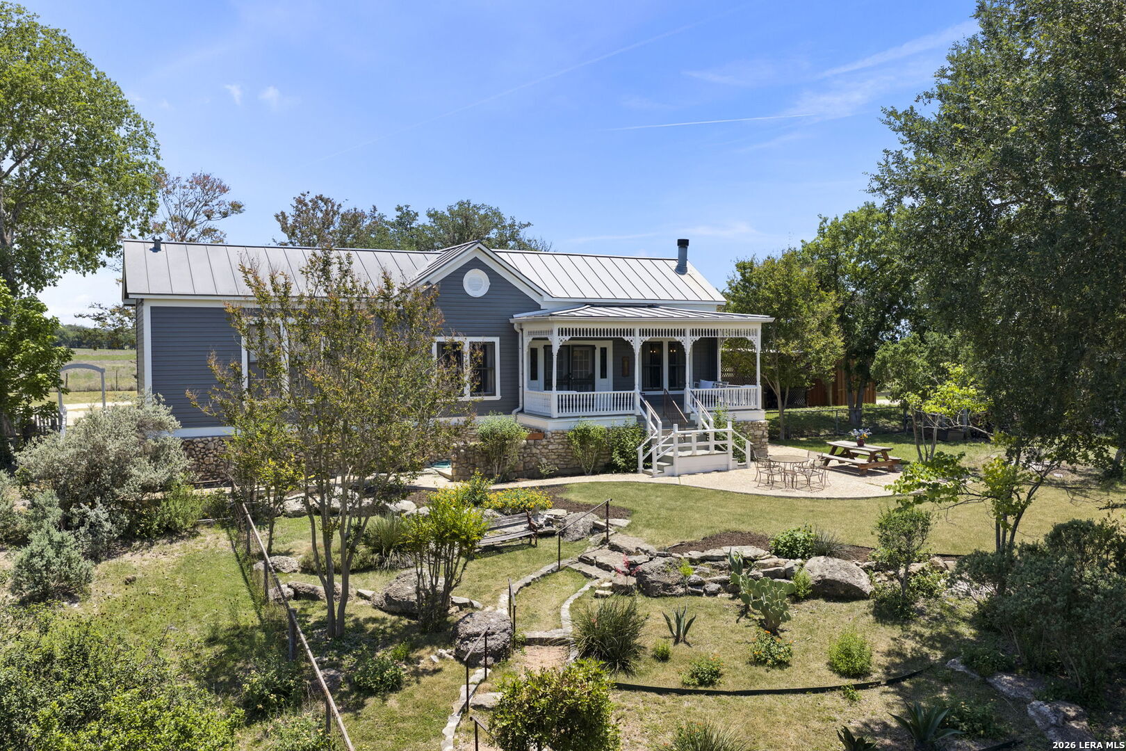 main property photo 39