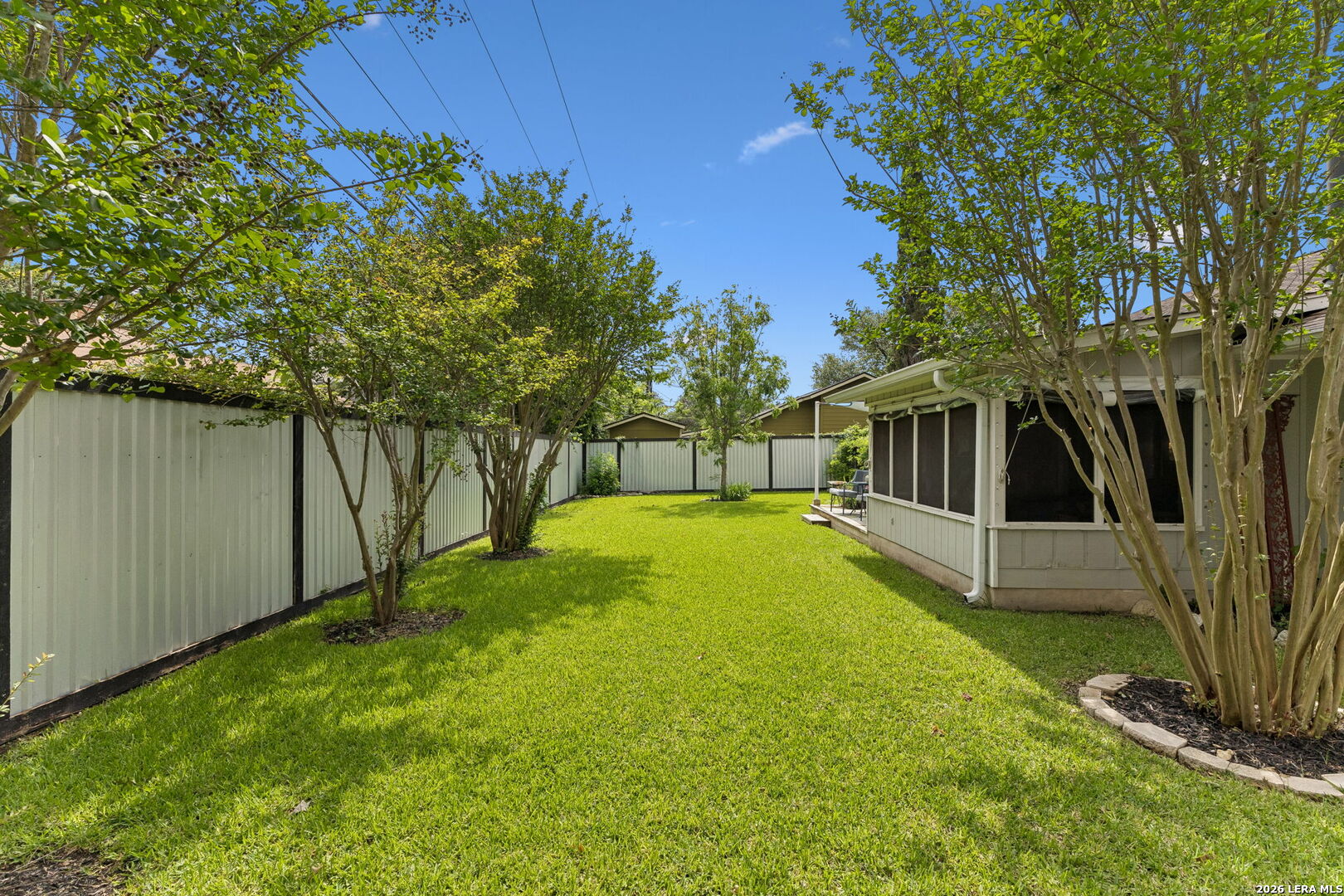 main property photo 30
