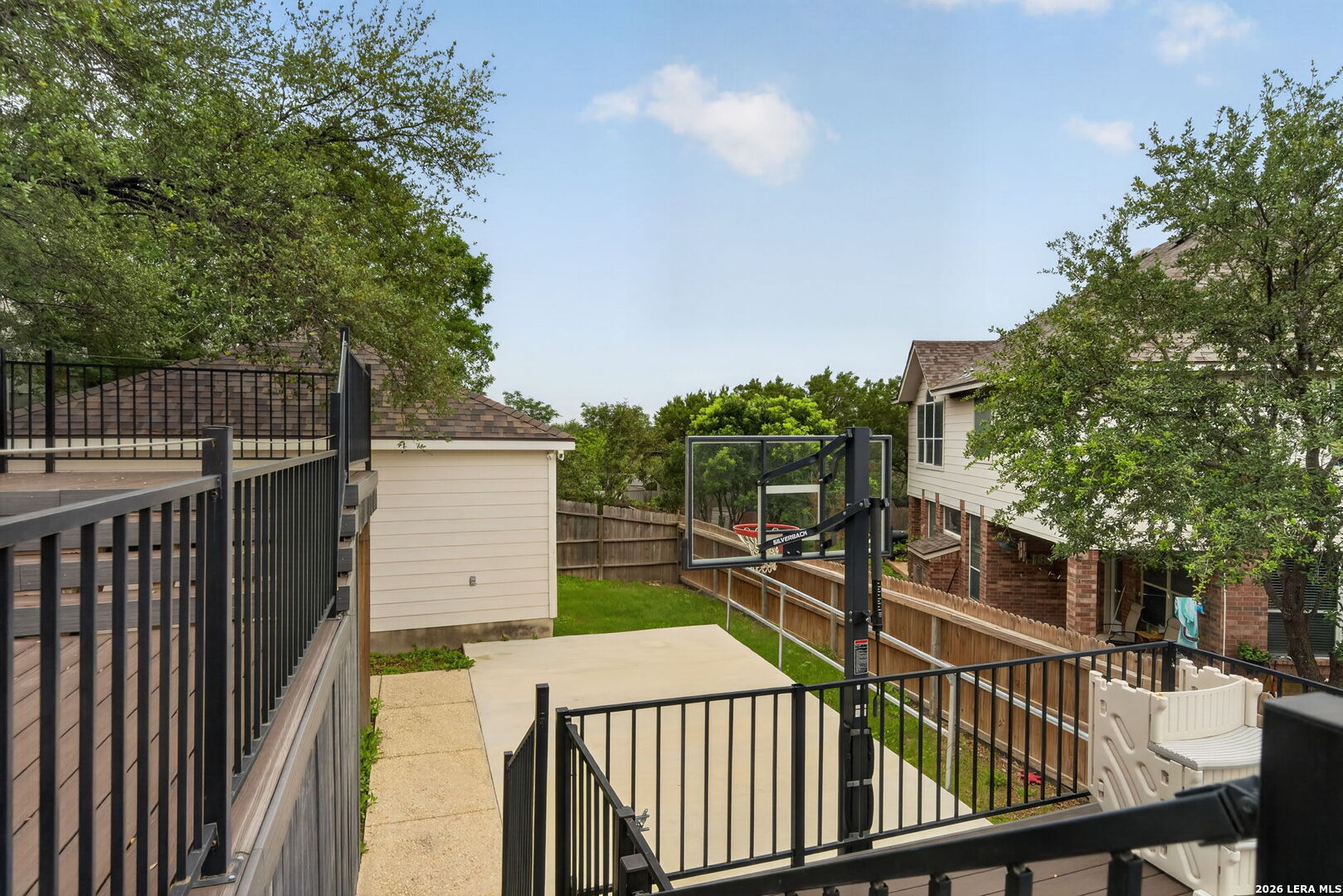 main property photo 36