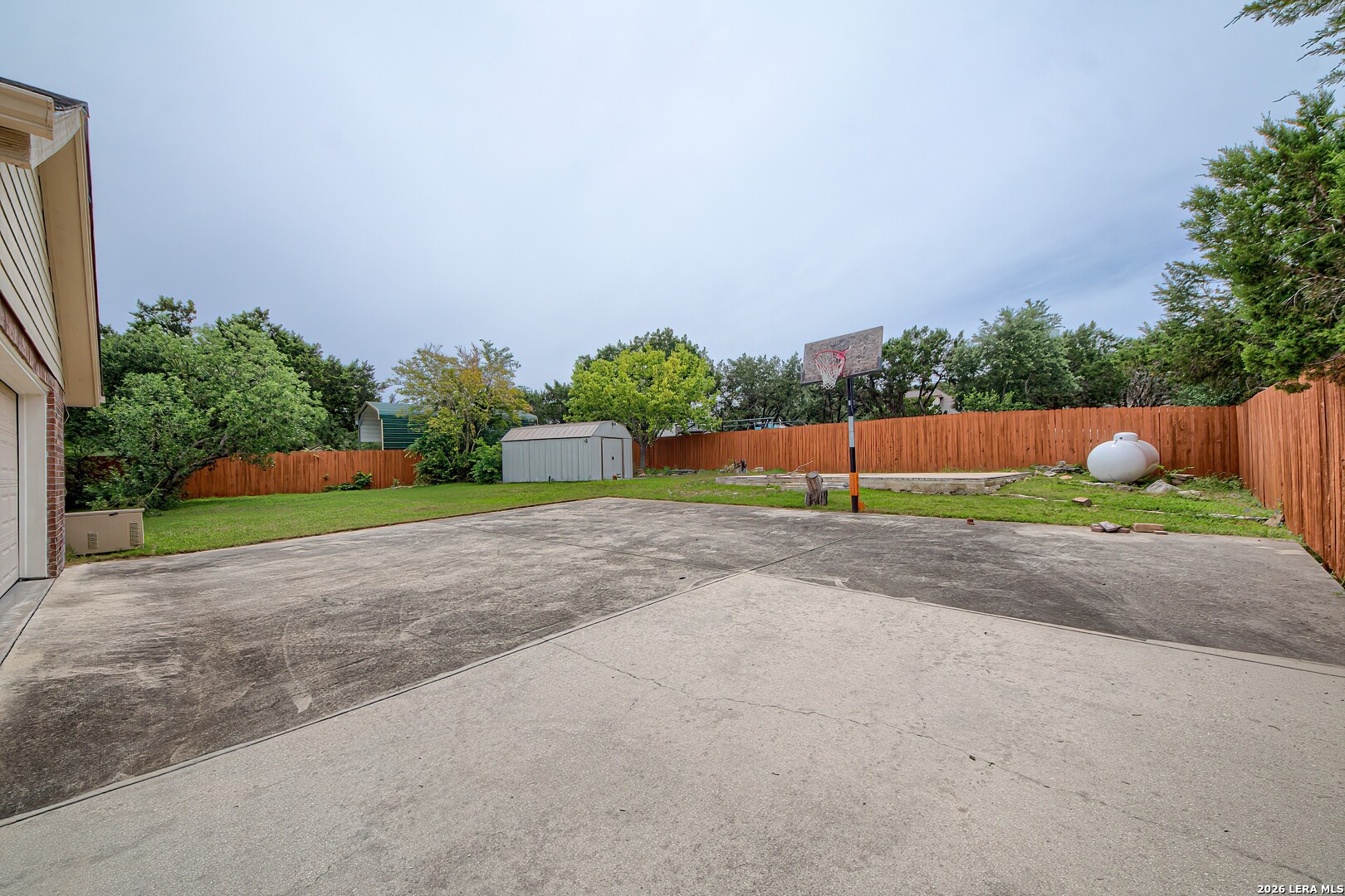 main property photo 42