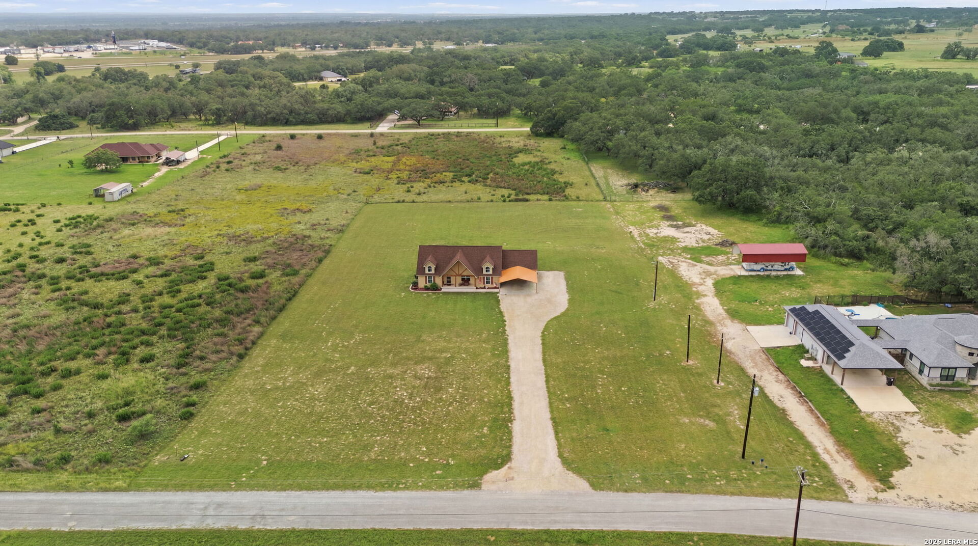 main property photo 18