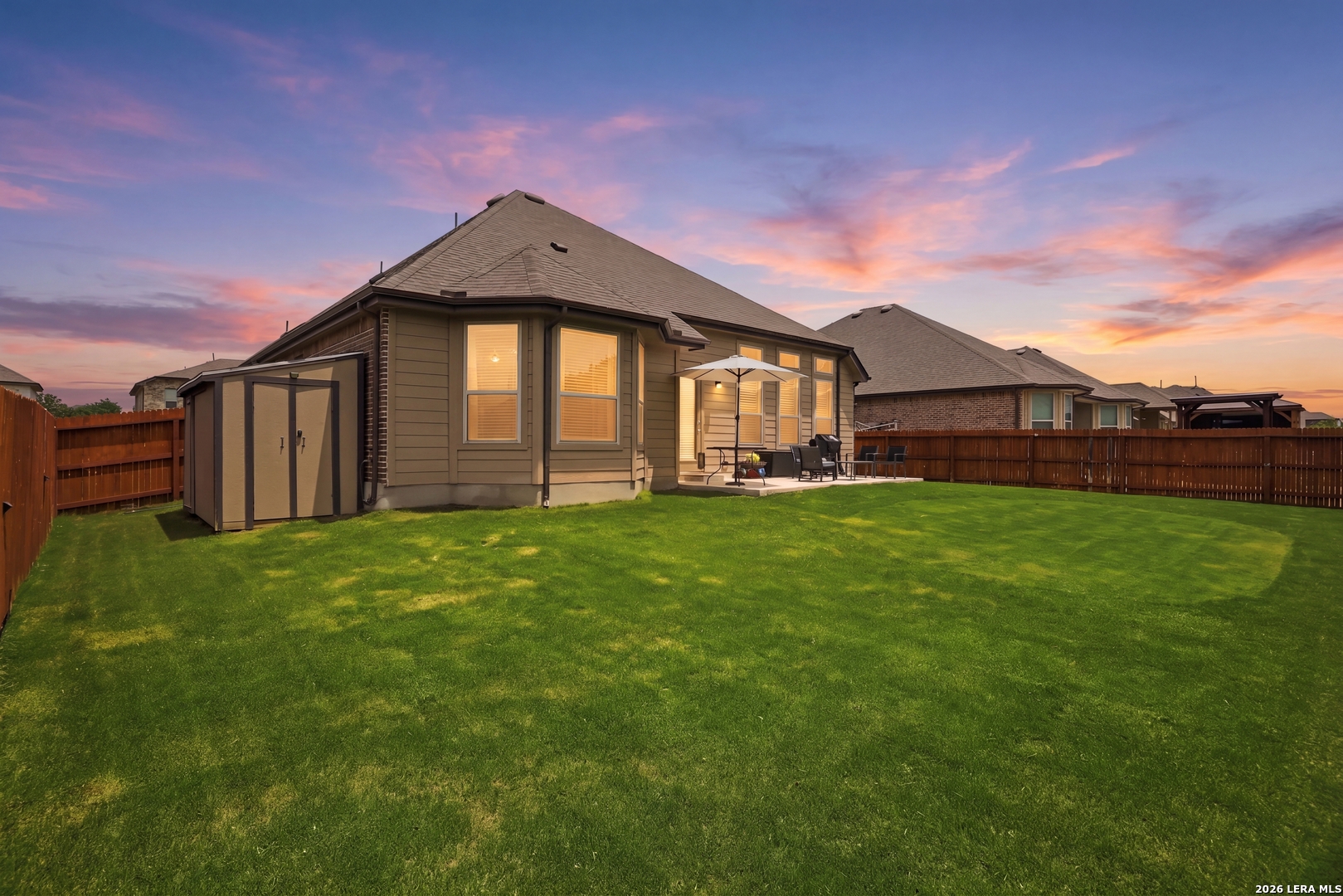 main property photo 30