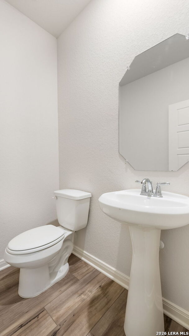 main property photo 35