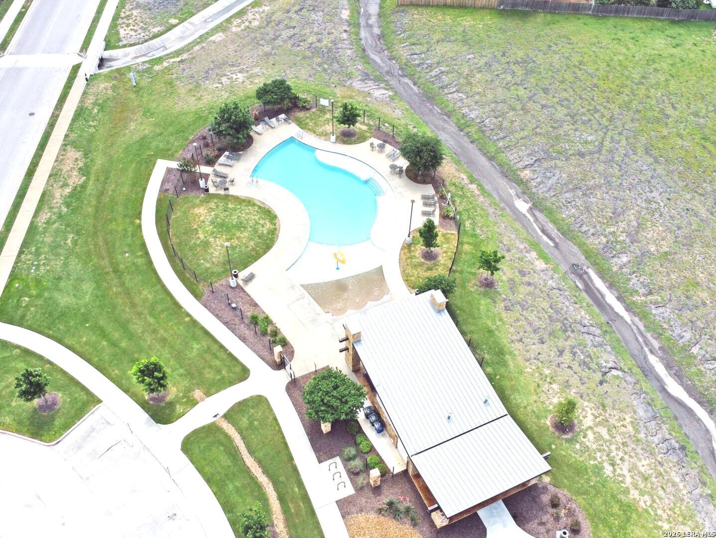 main property photo 43