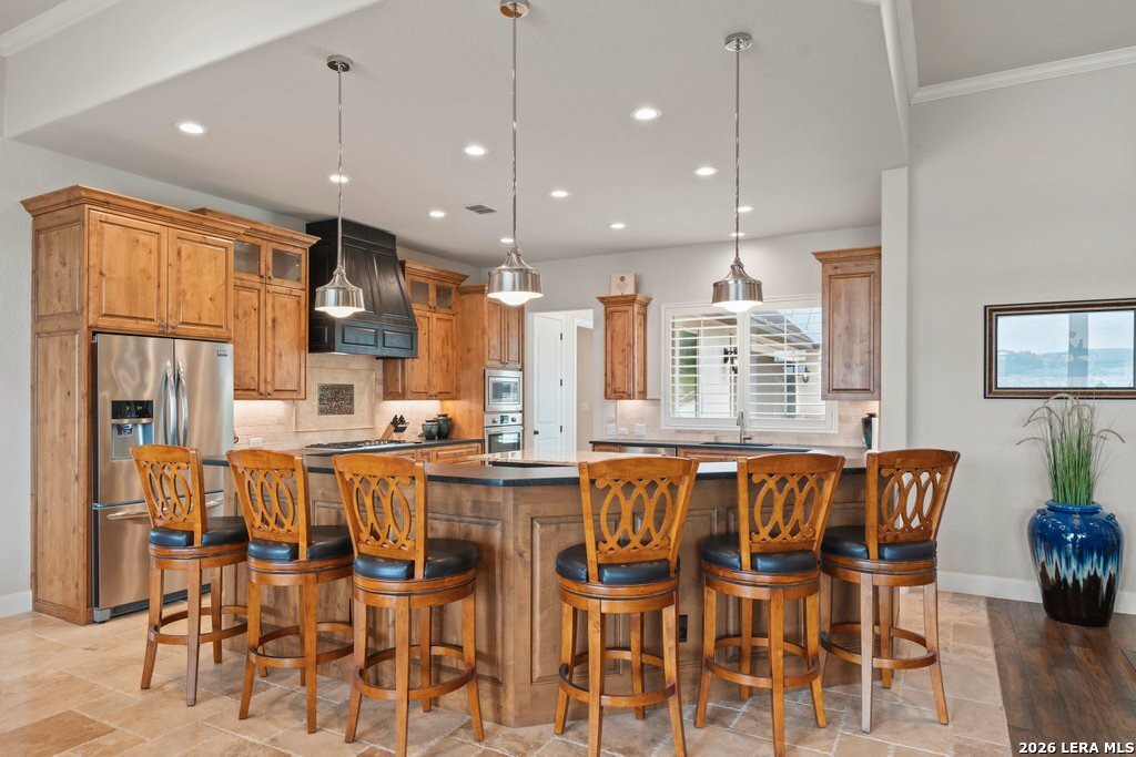 main property photo 9
