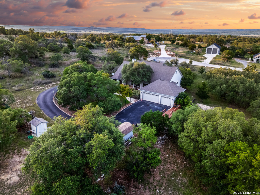 main property photo 39