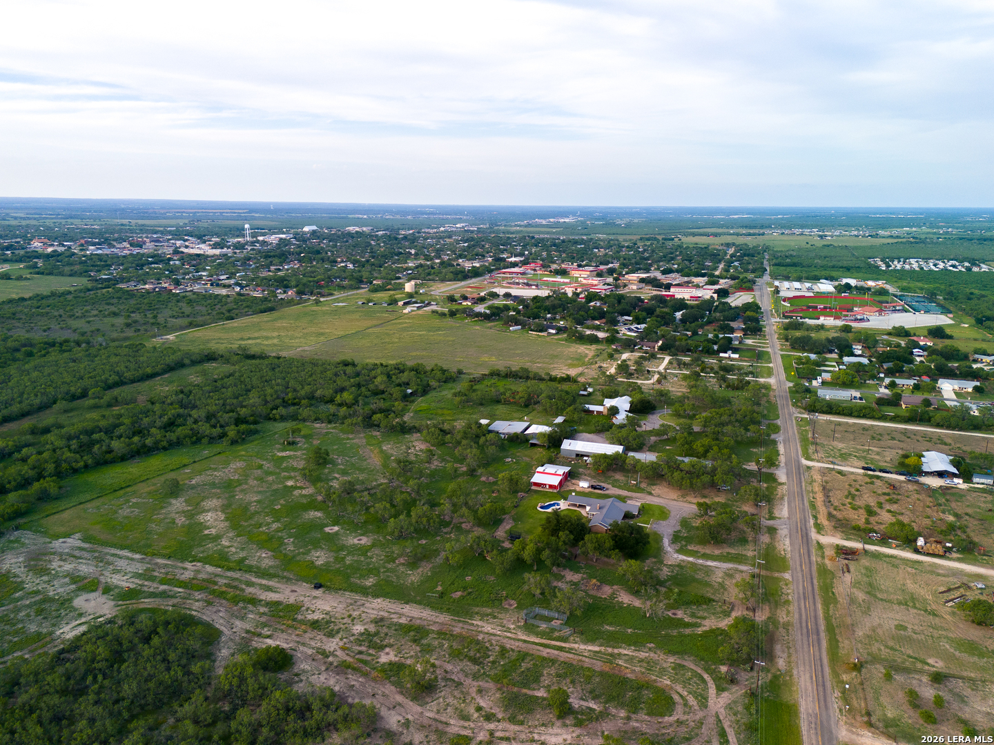 main property photo 33