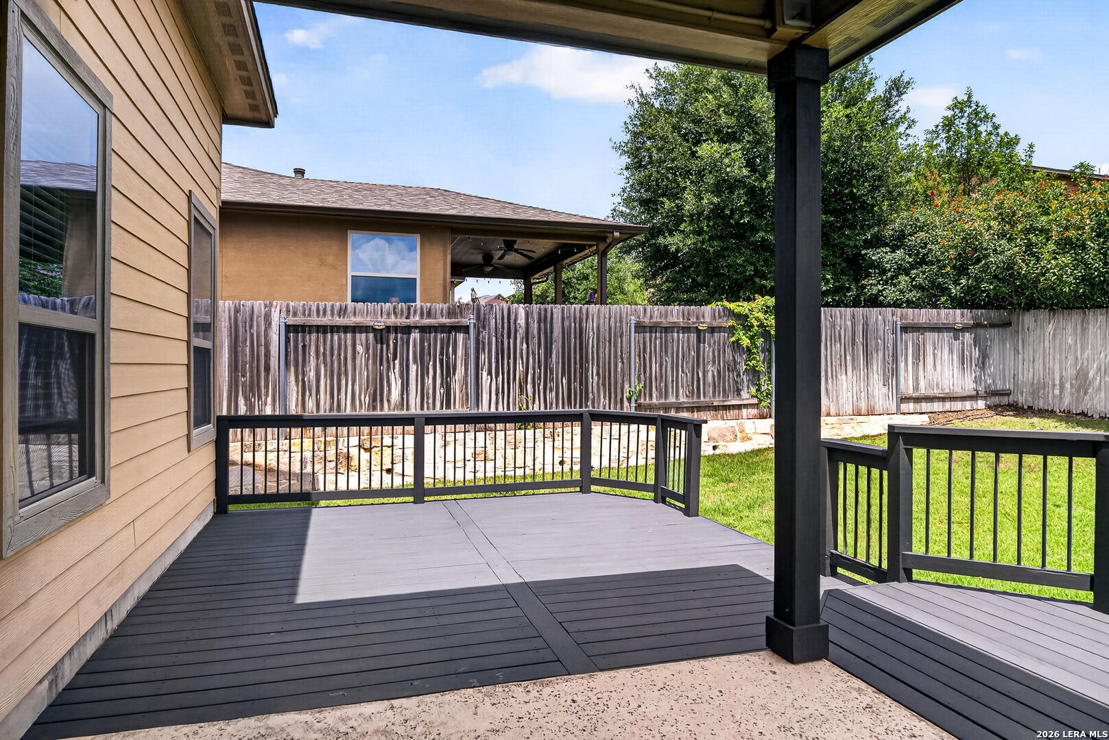 main property photo 33