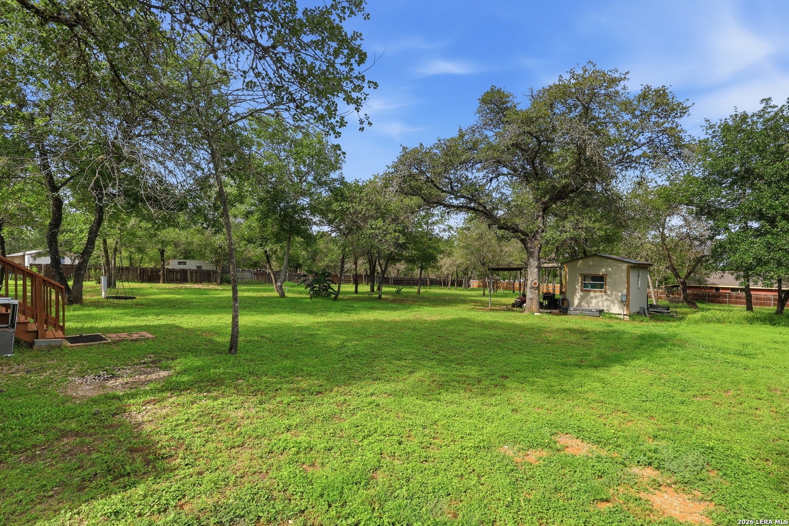 main property photo 15