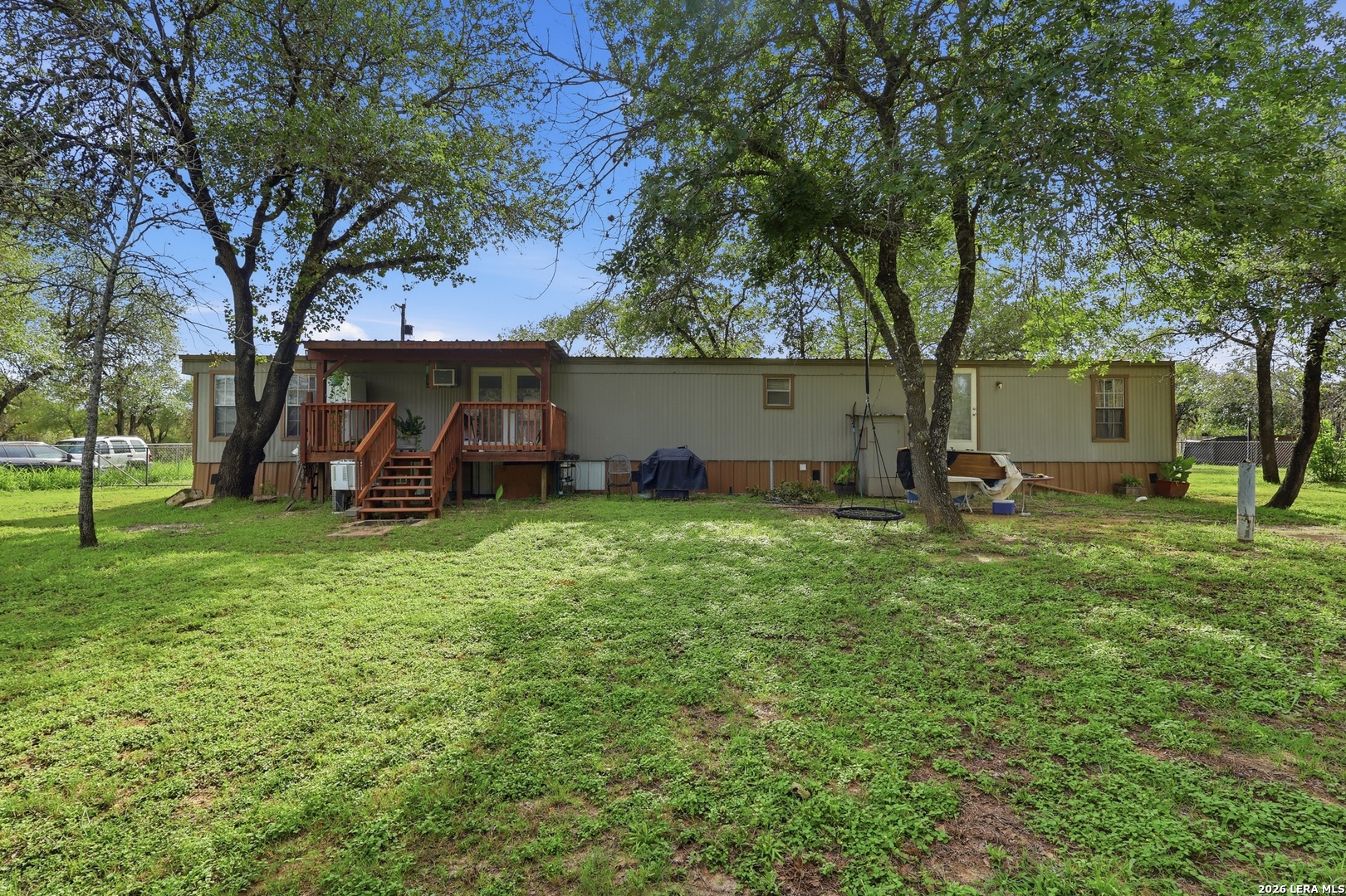 main property photo 22