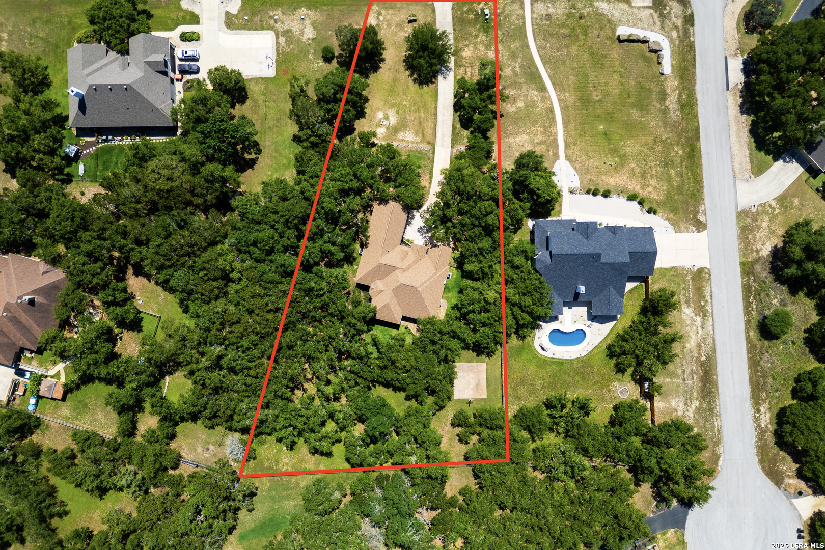 main property photo 48