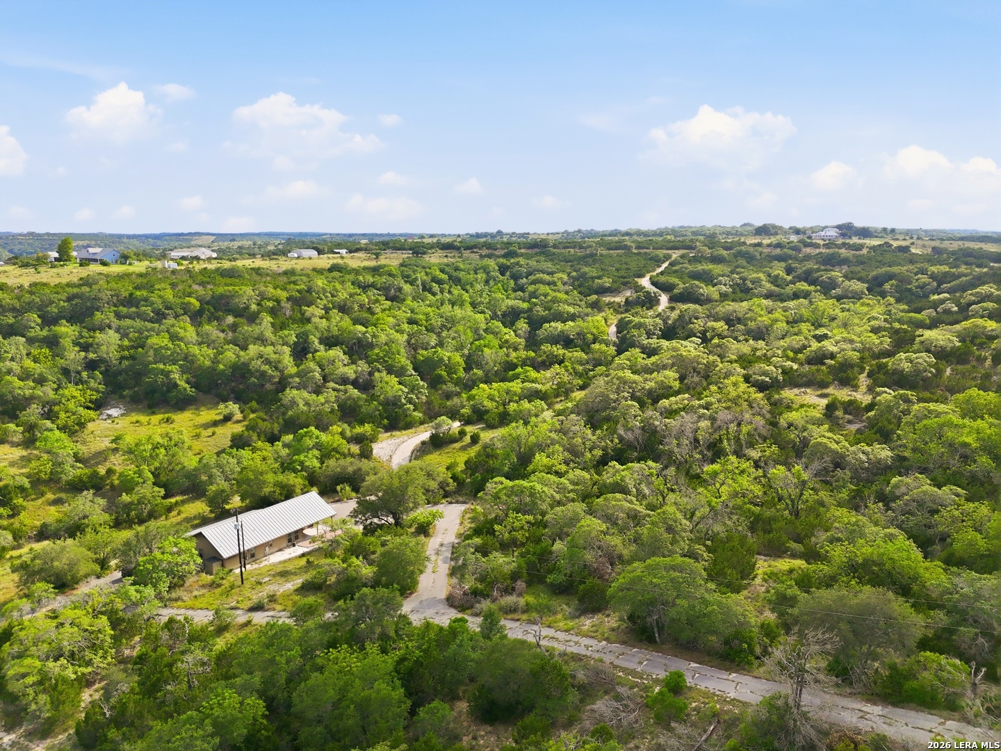 main property photo 30