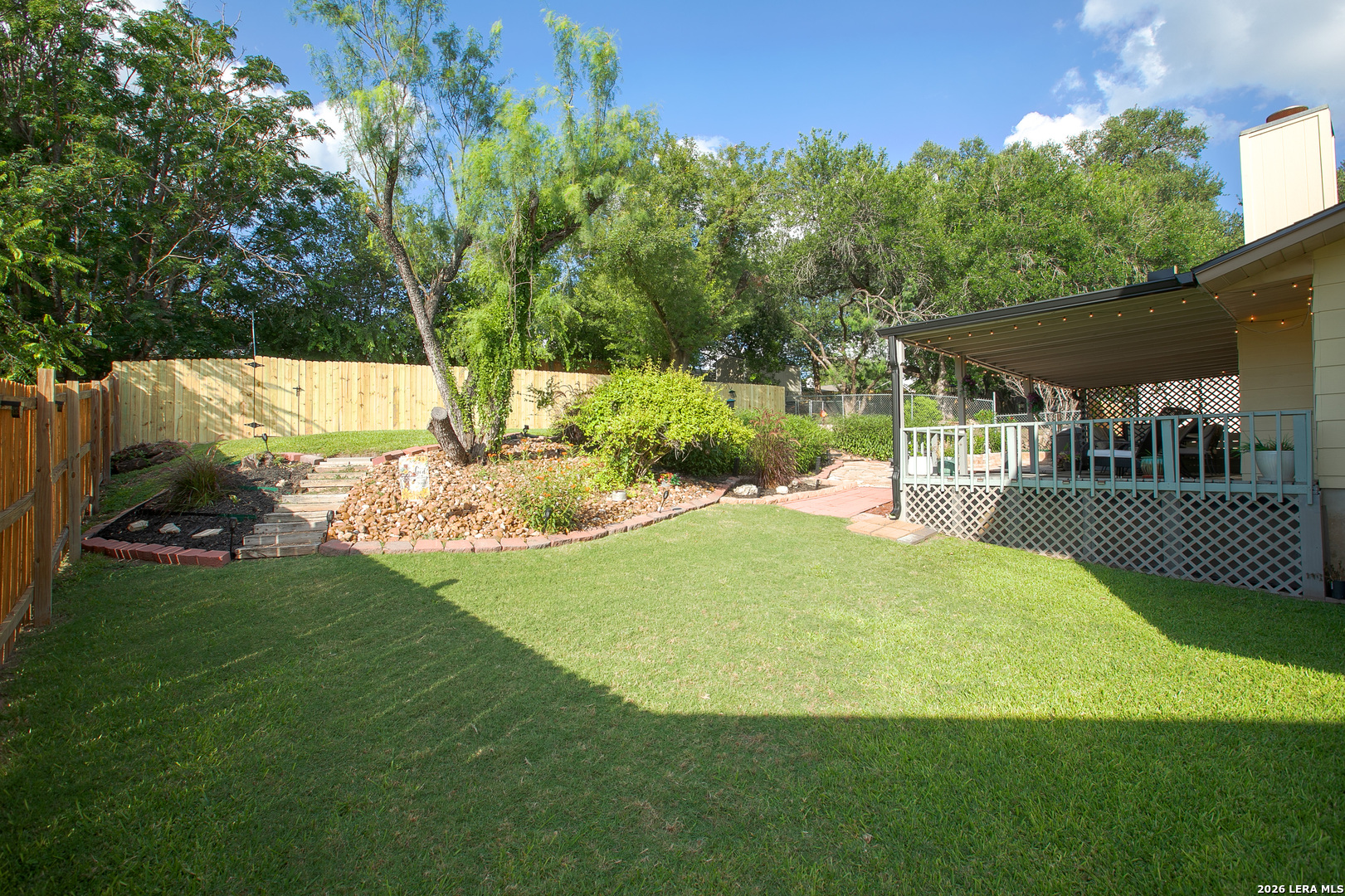 main property photo 24