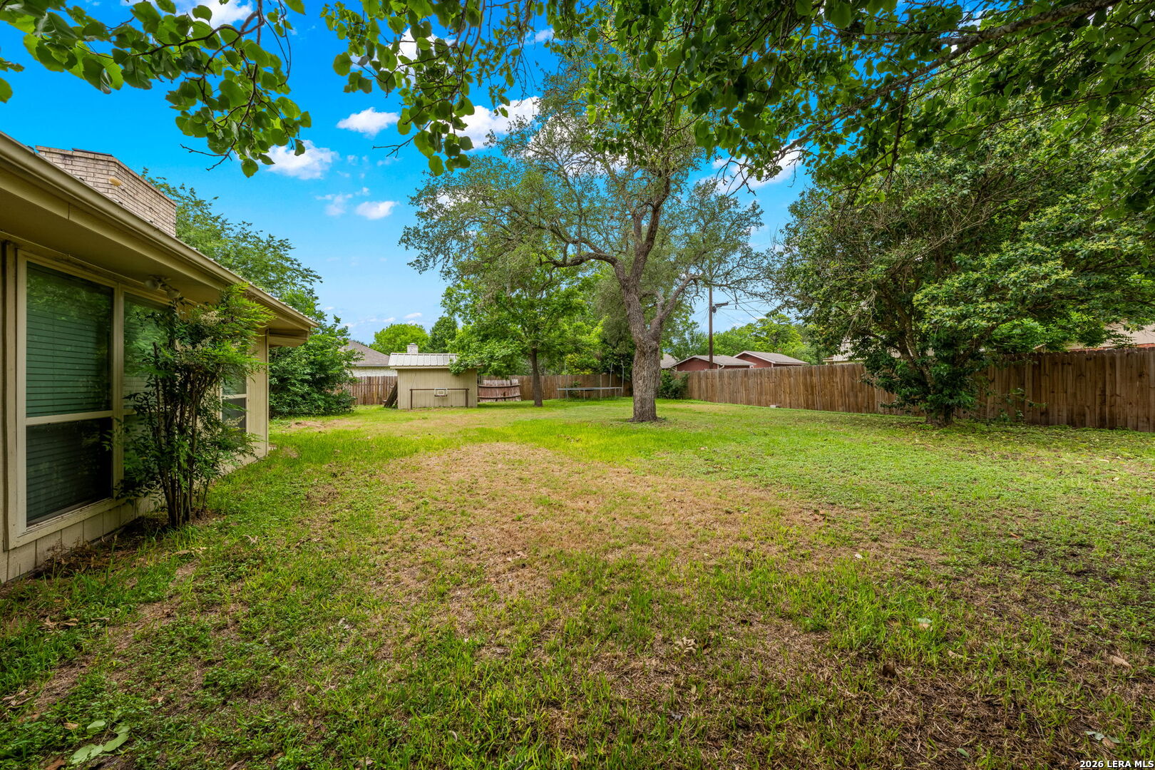 main property photo 20