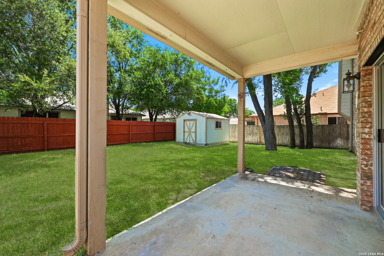 main property photo 27