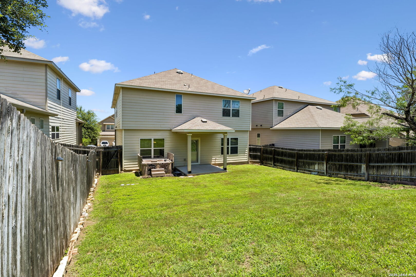 main property photo 42