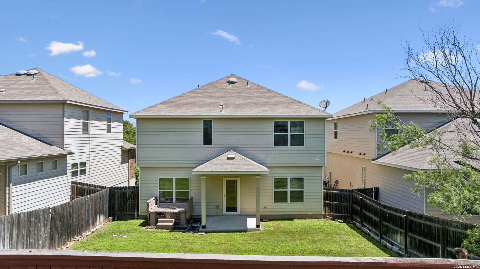 main property photo 45