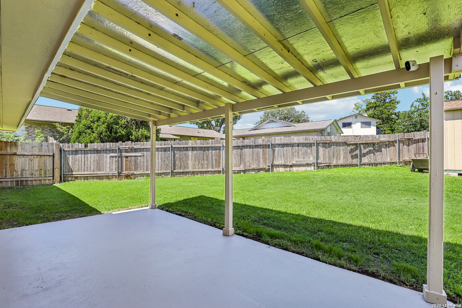 main property photo 25