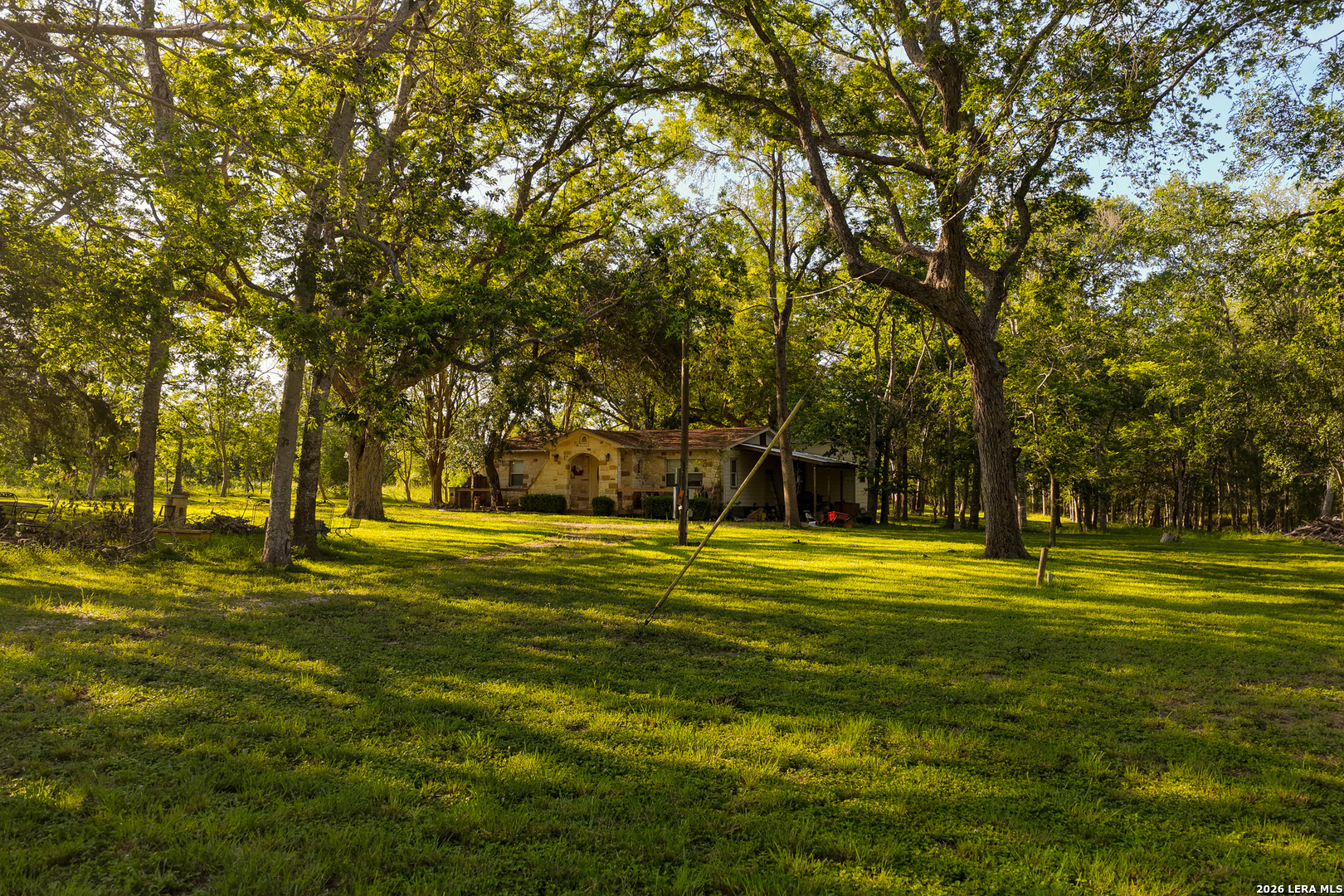 main property photo 4