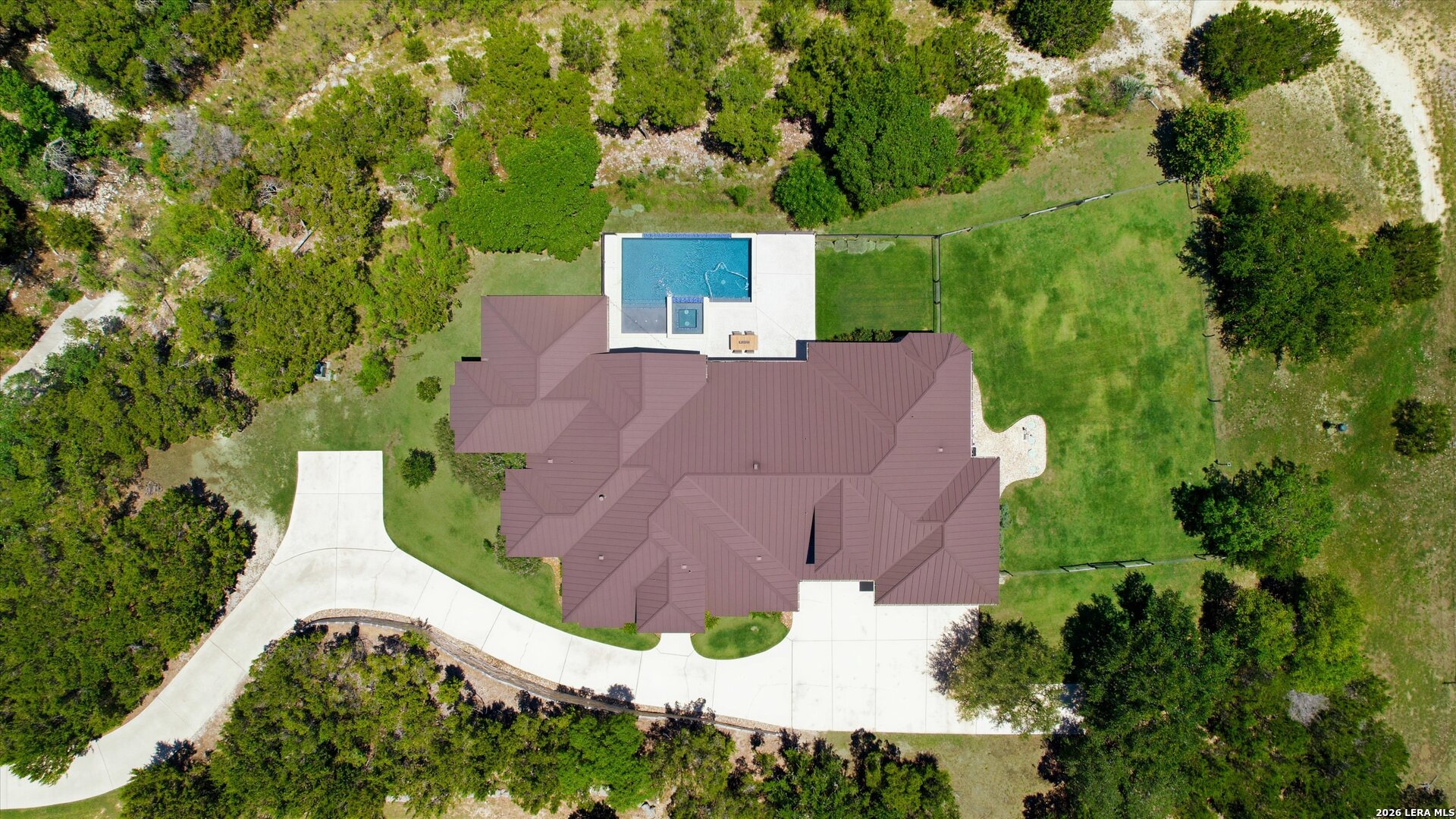 main property photo 54