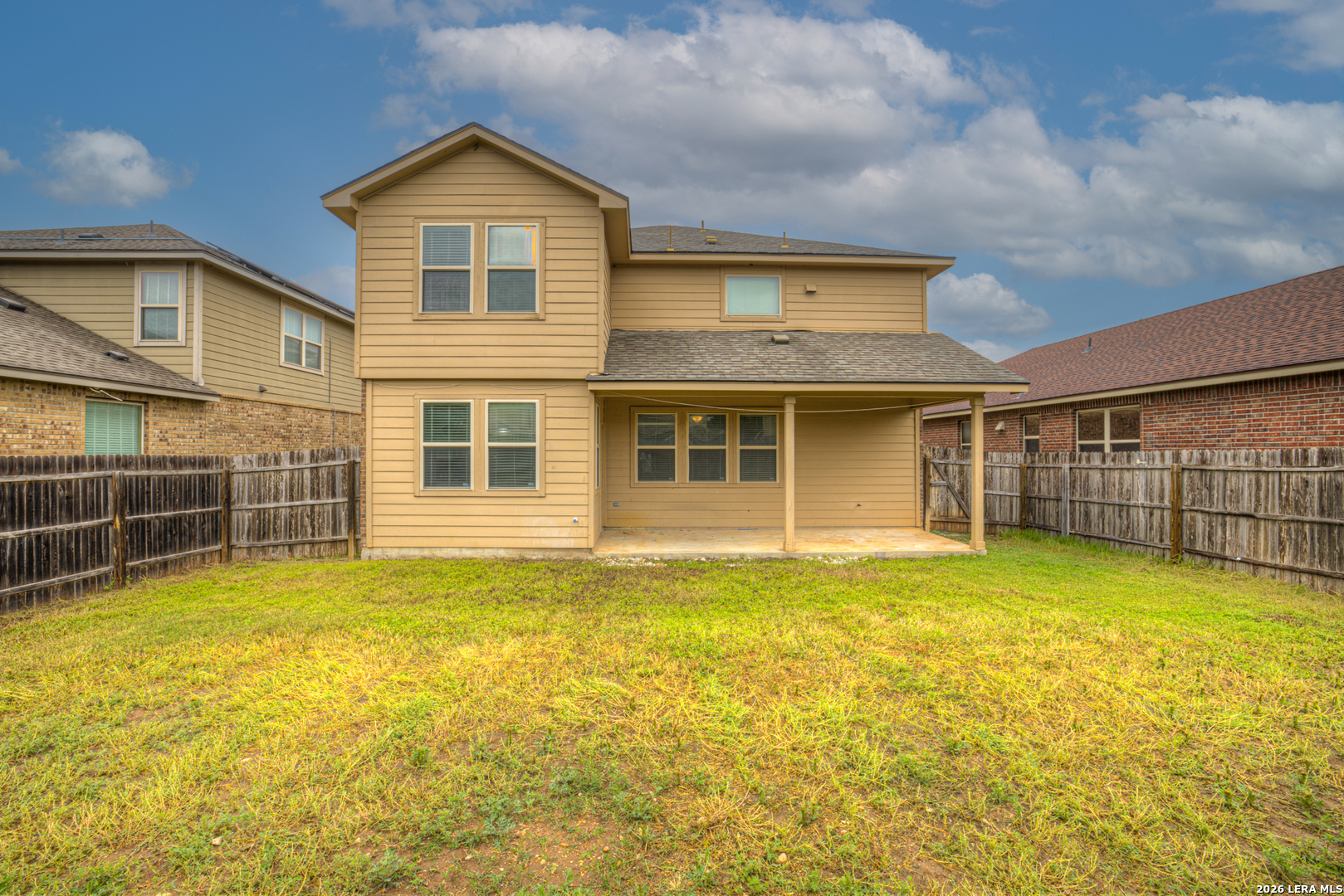 main property photo 29