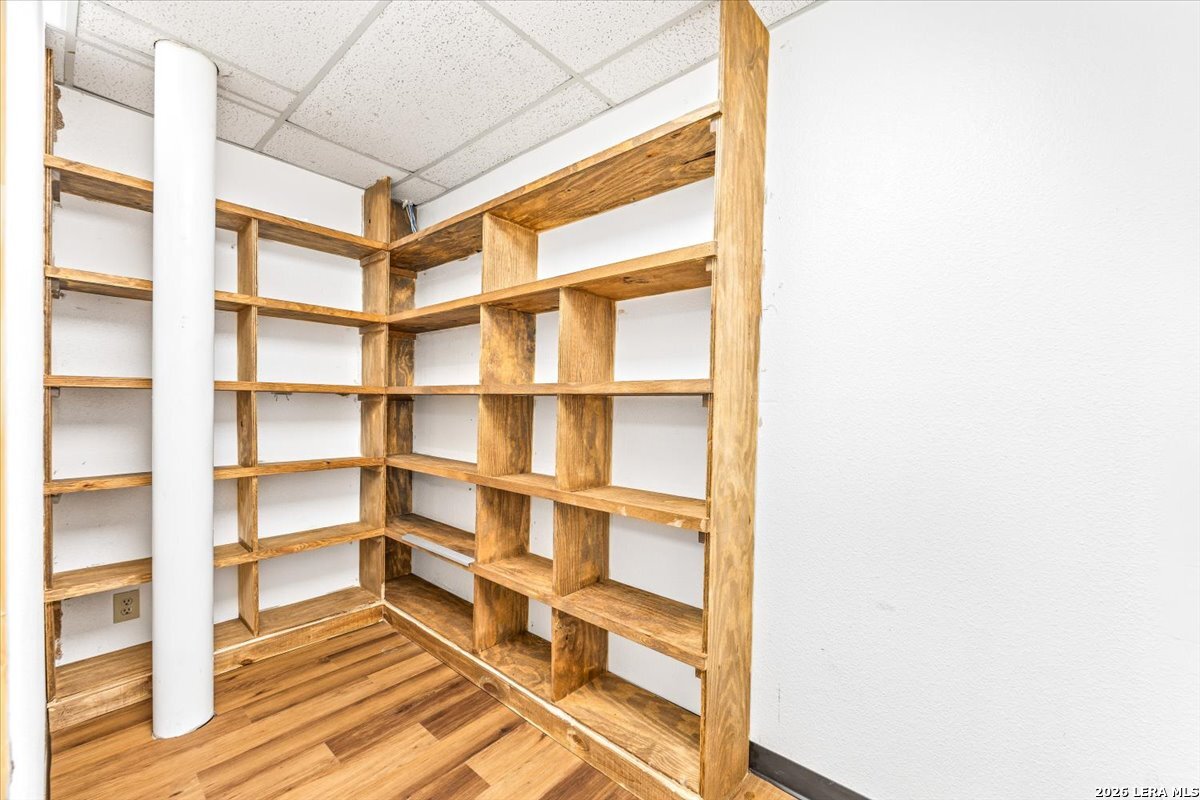 main property photo 18