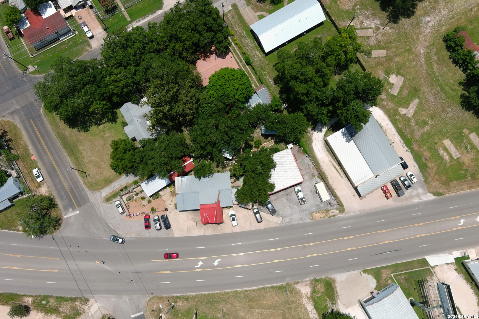 main property photo 16
