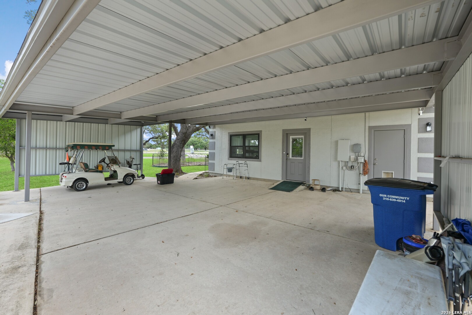 main property photo 7