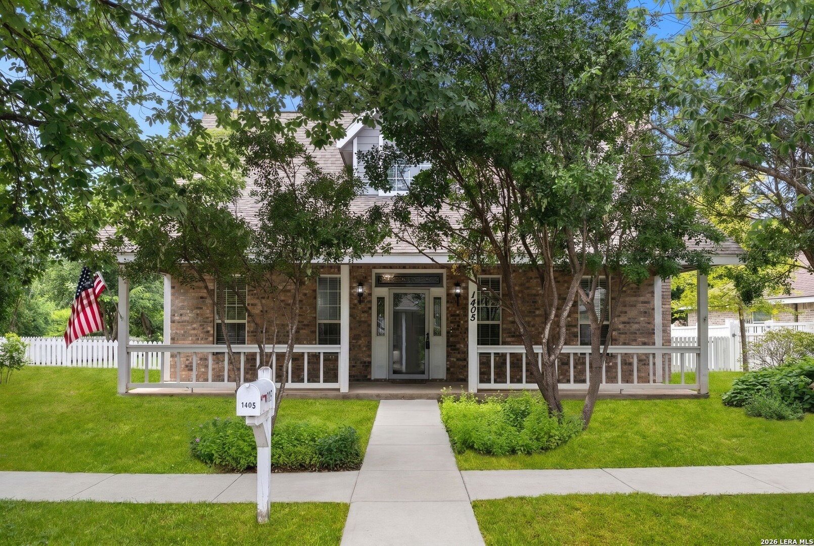 main property photo 1