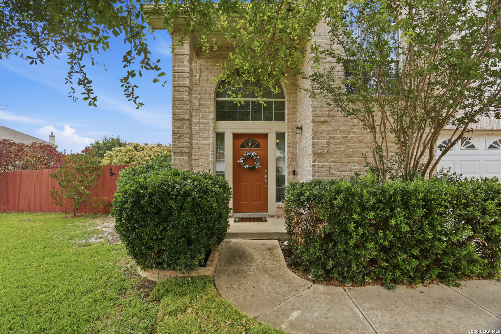 main property photo 4
