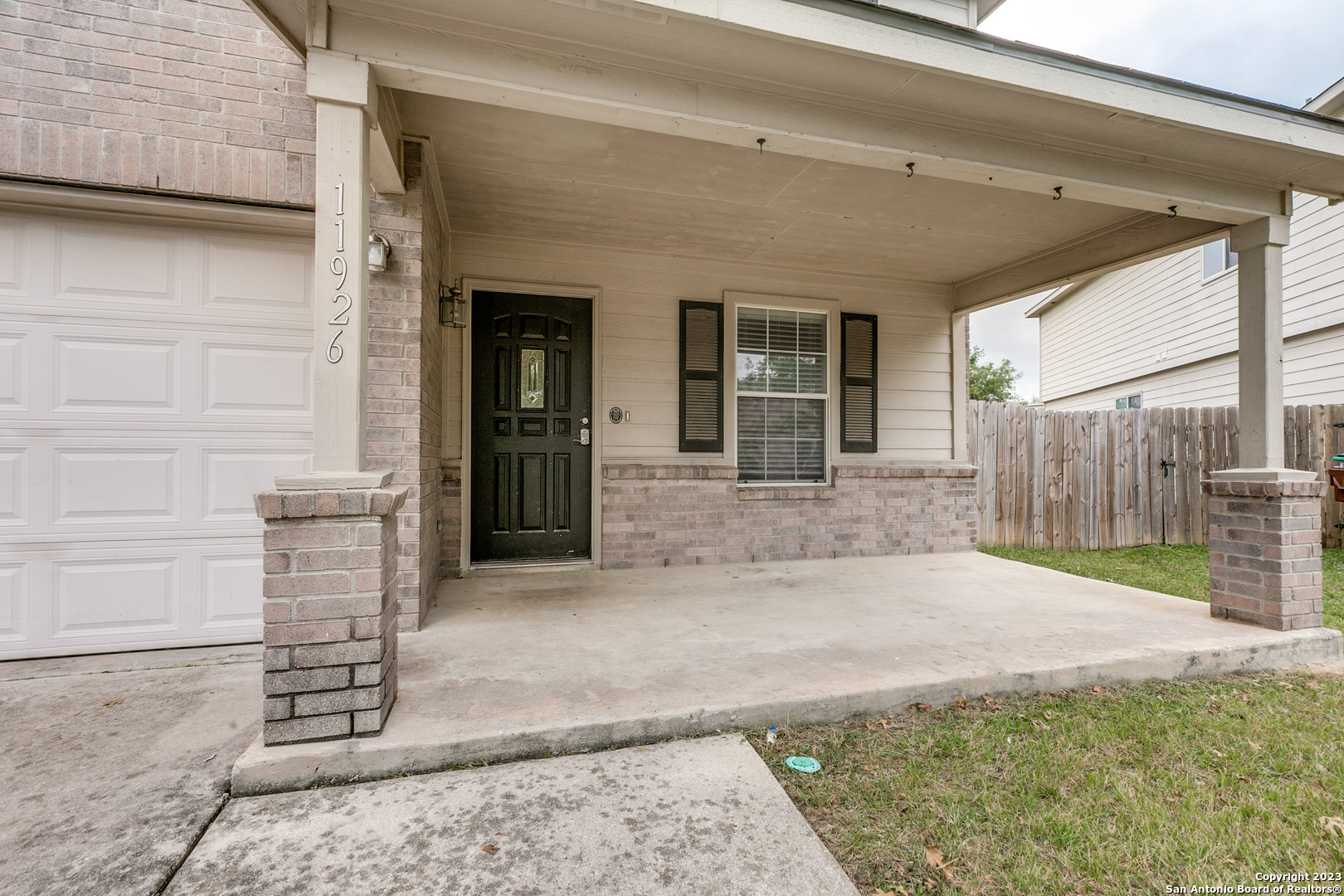 main property photo 1
