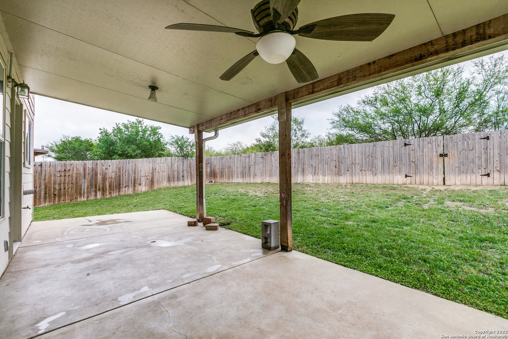 main property photo 21