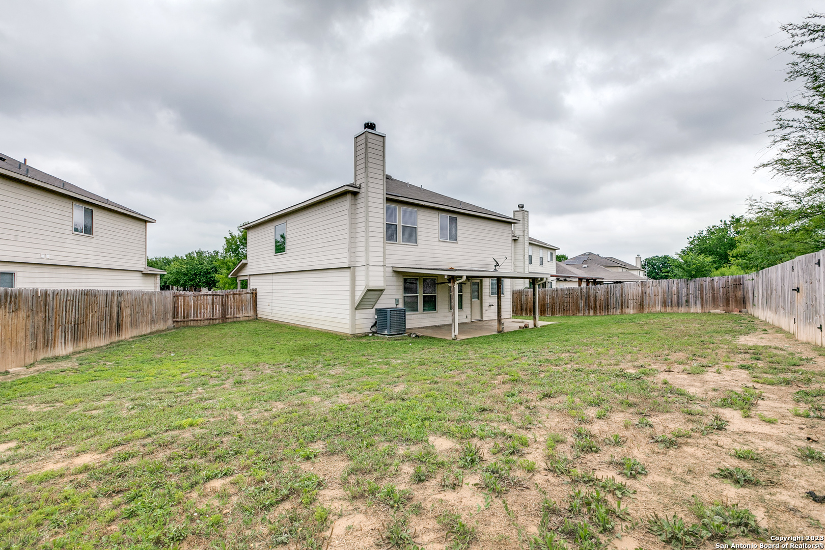 main property photo 22