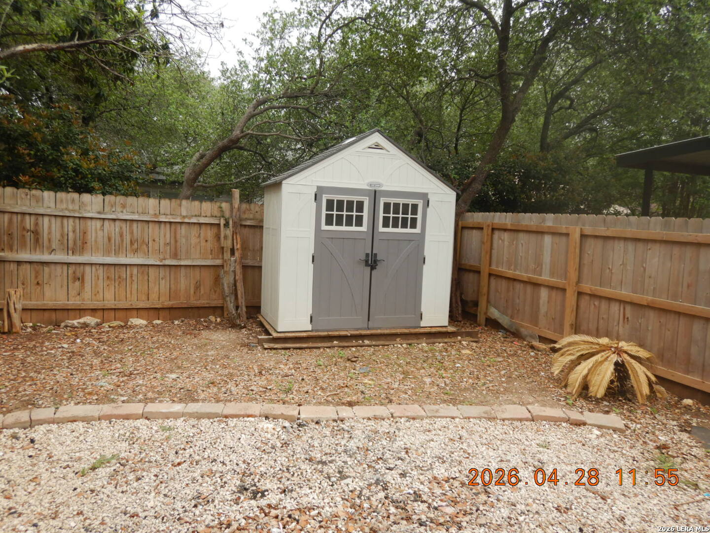 main property photo 23