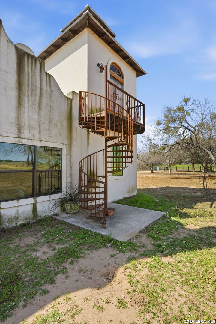 main property photo 27