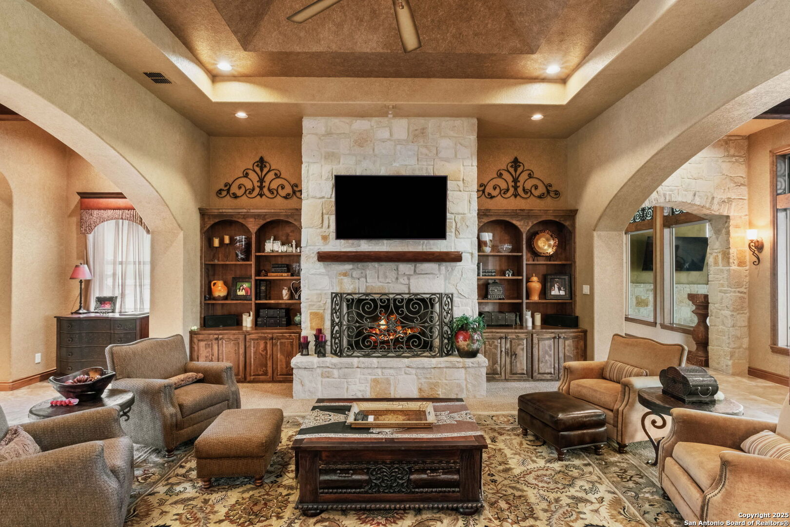 main property photo 14