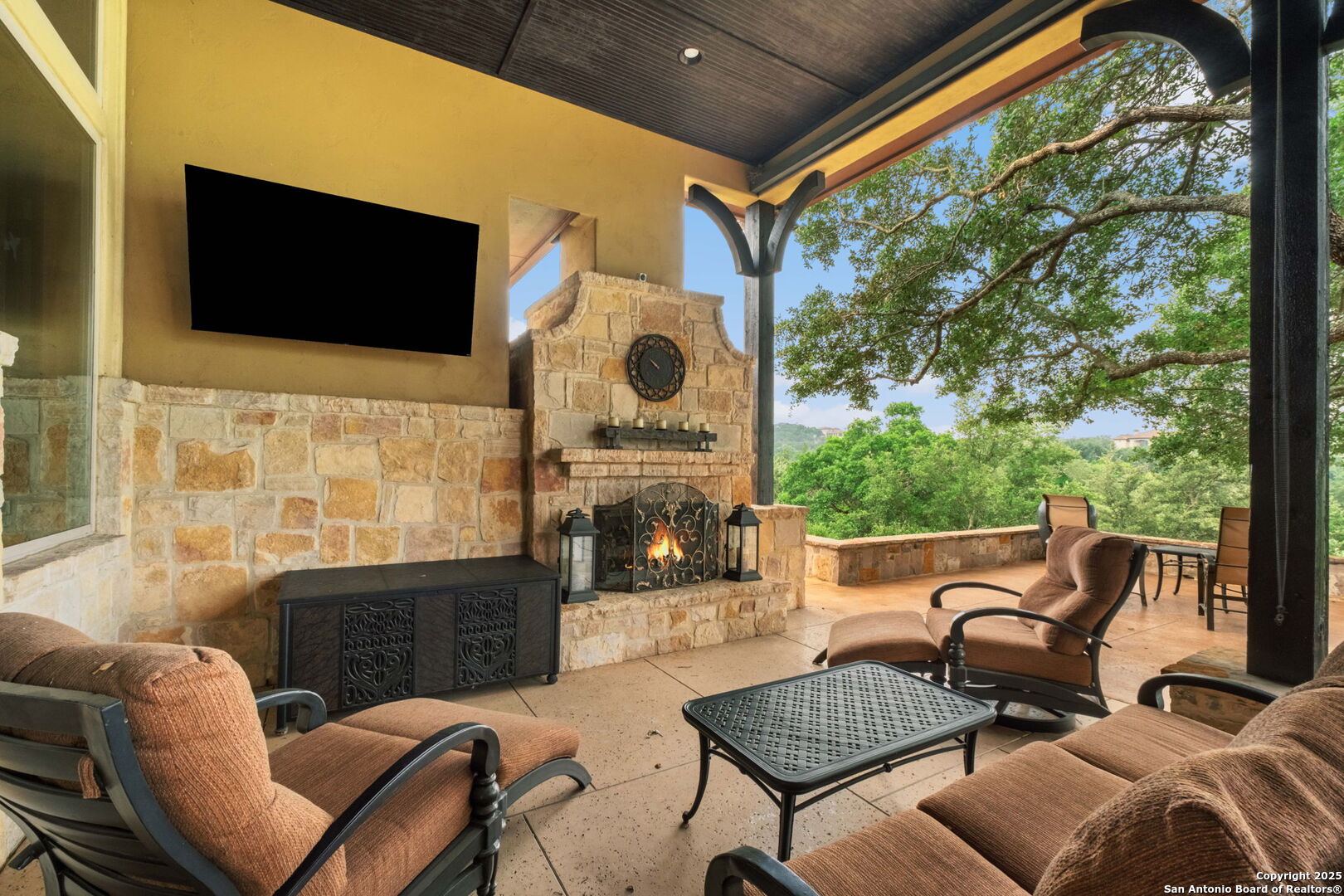 main property photo 44
