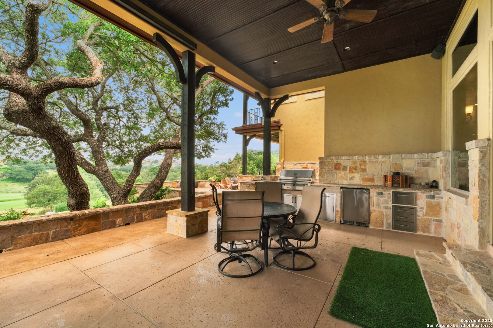 main property photo 45