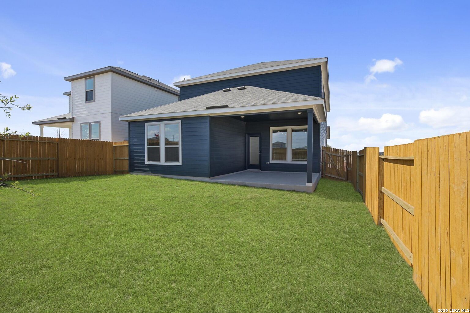 main property photo 12