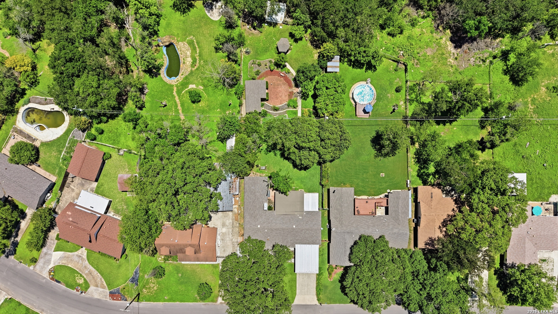 main property photo 17